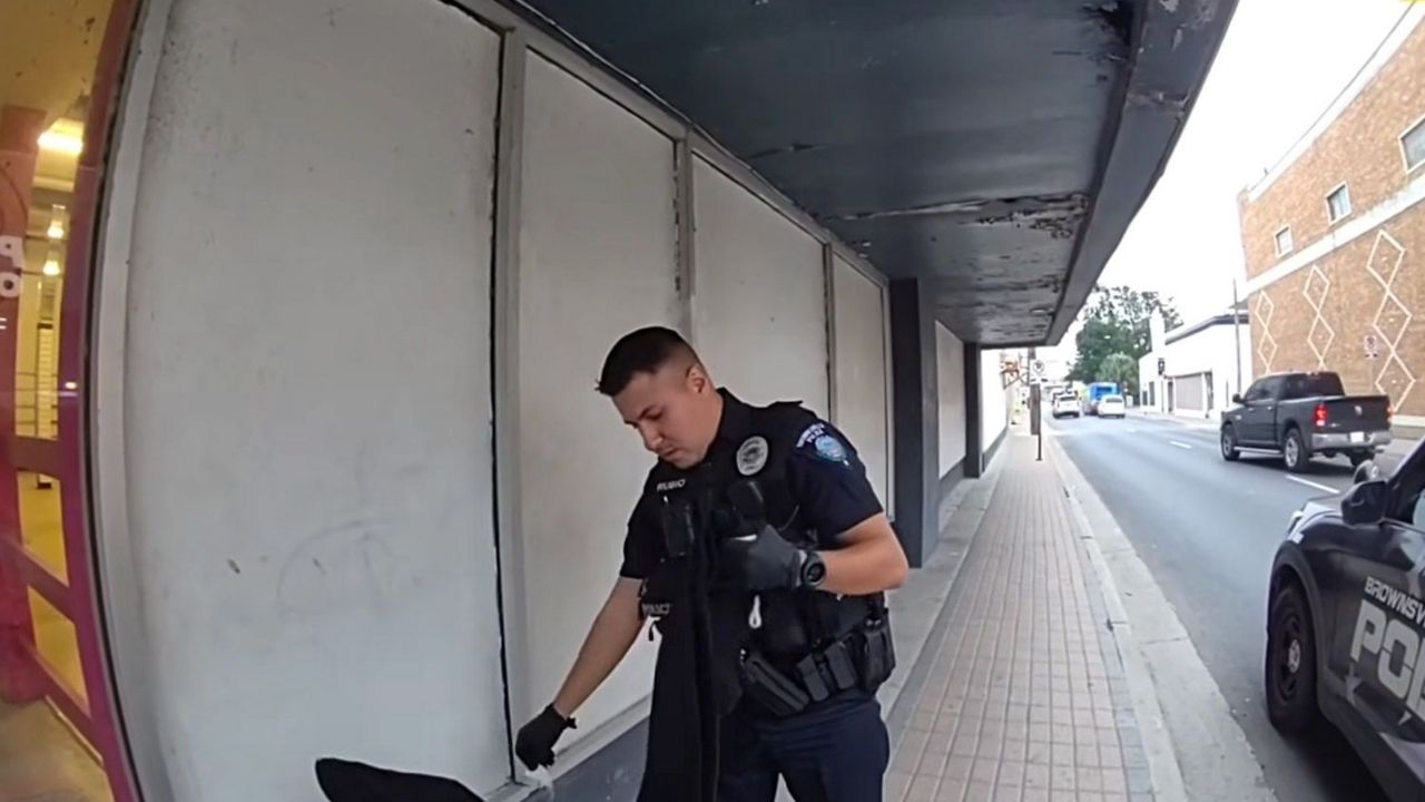 Brownsville Police Officers Help Homeless Man During Cold Morning Patrol, Moment Goes Viral