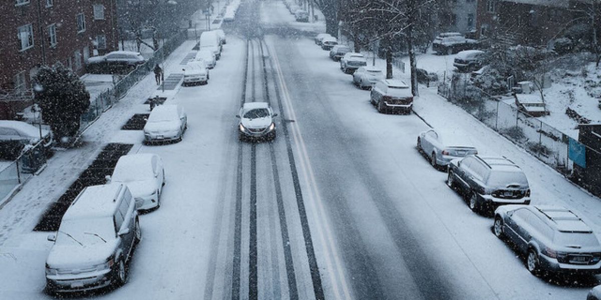 Dangerous Cold Continues Across Detroit, 4Warn Weather Alert Issued