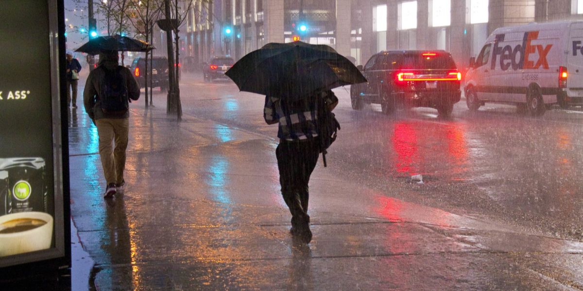 Narrow Band of Freezing Rain to Impact Twin Cities Roads; Drivers Urged to Use Caution