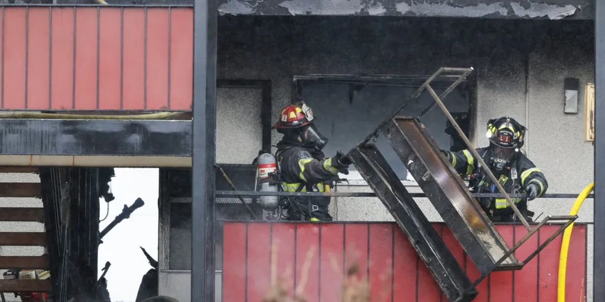 One Resident, Firefighter Hospitalized After Beacon Hill Apartment Fire - Seattle Fire Department