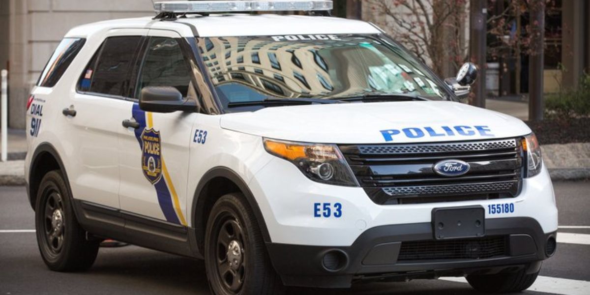 Two Dead After Single-Vehicle Crash on I-95 North in Philadelphia Overnight